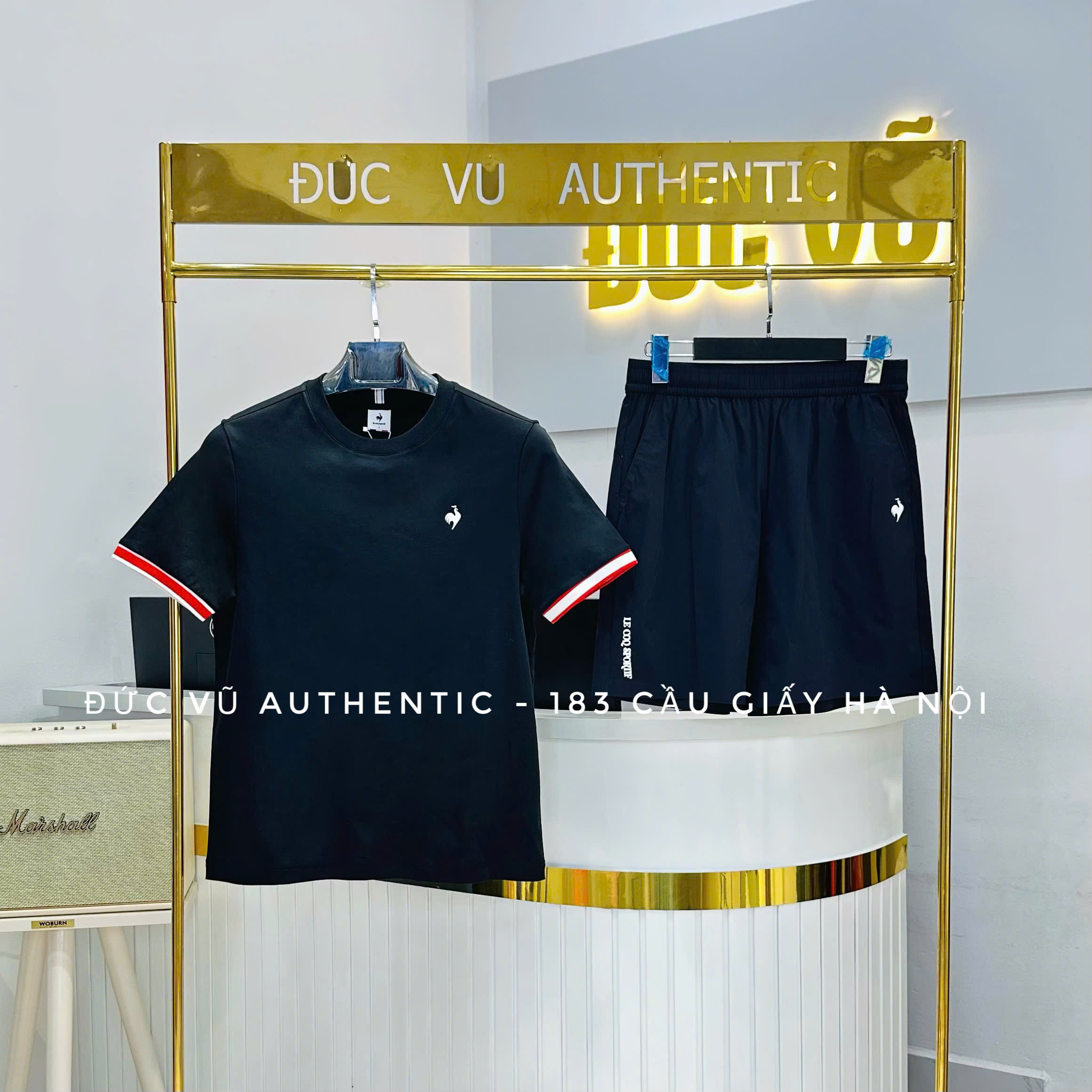Set đồ thể thao nam Le Coq Sportif – Áo thun đen tay viền tricolor & quần short đen thể thao