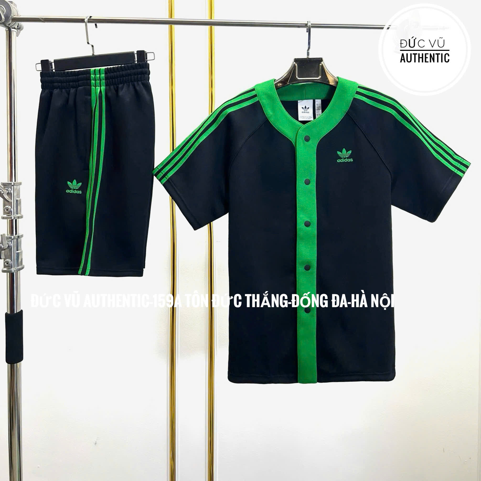 Bộ Thể Thao Adidas Adicolor Classics Màu Xanh Đen - 144899
