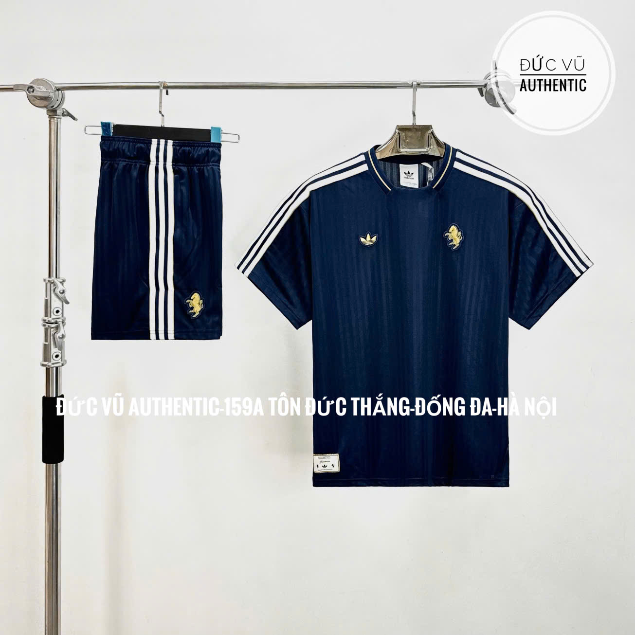 Bộ Quần Áo Nam Adidas Juventus Terrace Icons JF0458/JF0461 Màu Xanh Navy - H183933