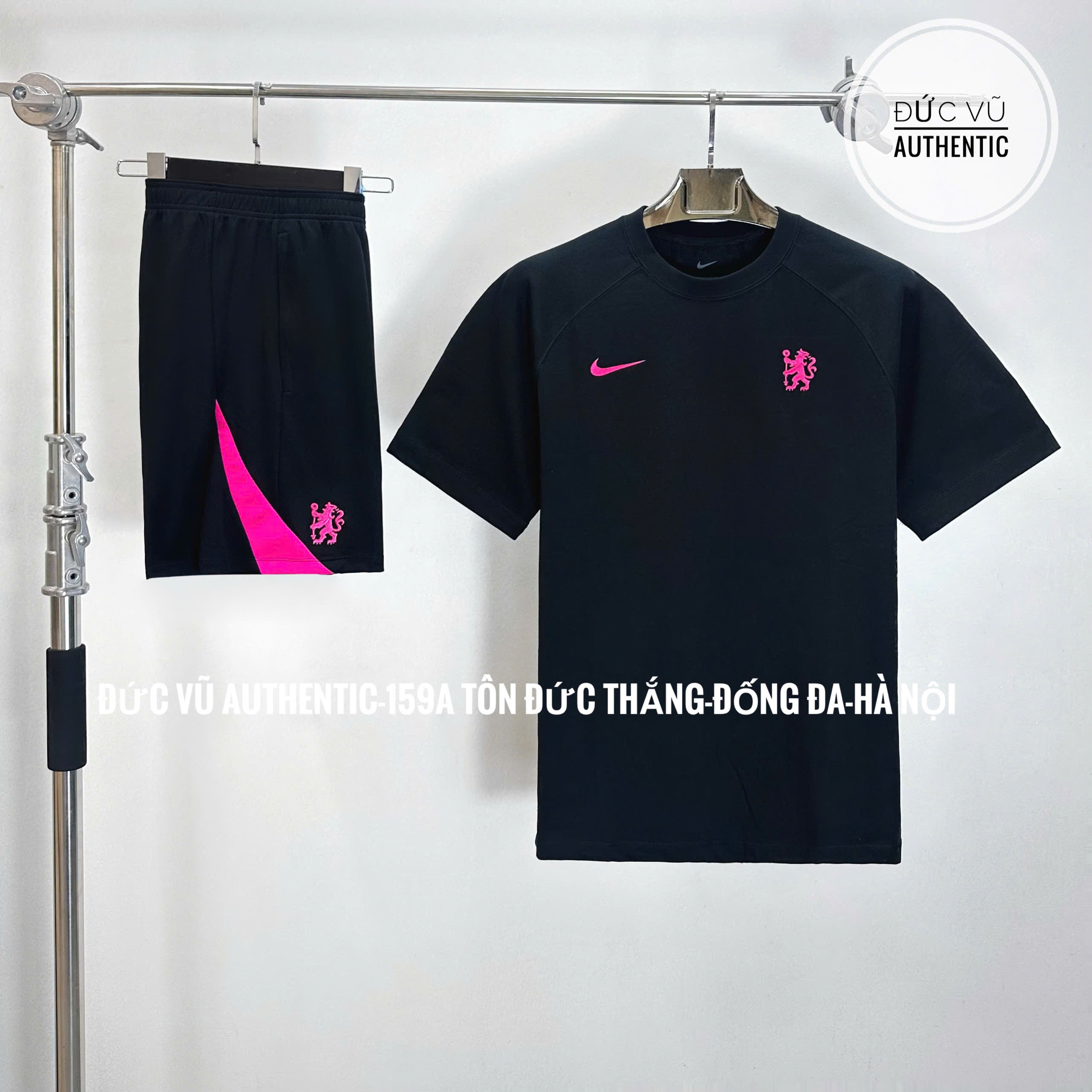Set thể thao Hà Lan training 2024 – Đen phối hồng neon