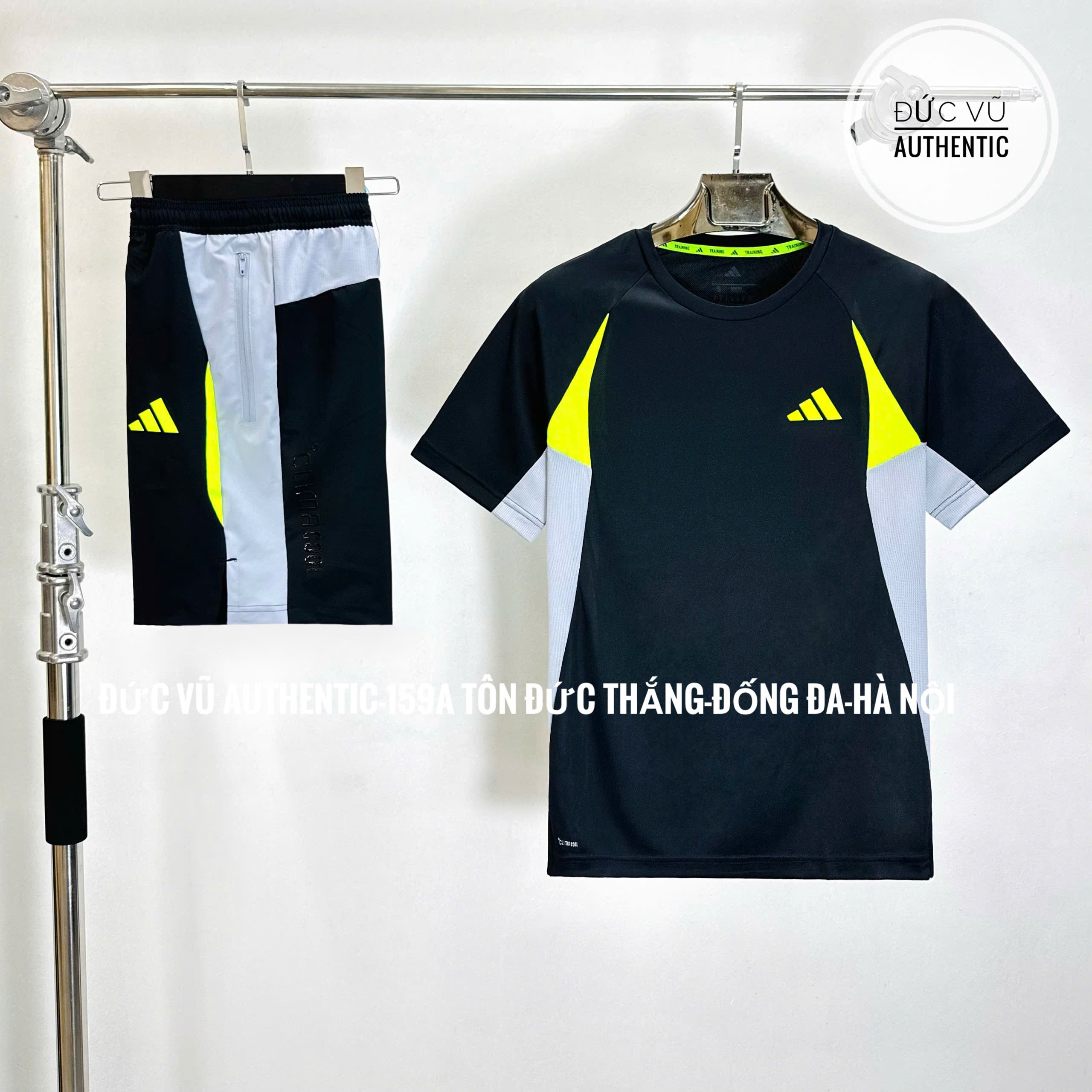 Bộ Thể Thao Nam Adidas Tech Apparel Colorblock Tee Sport Màu Đen - 191302