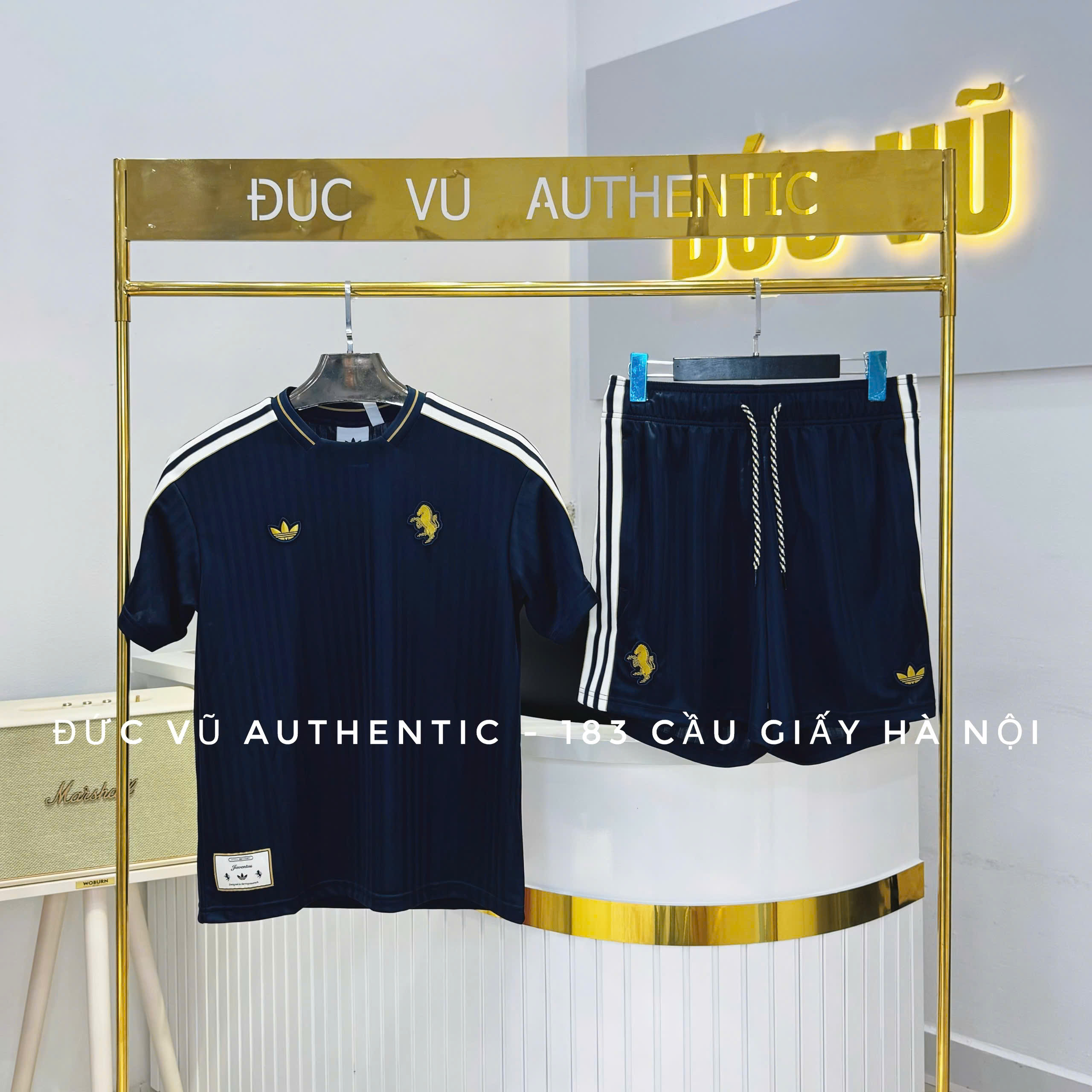 Bộ Quần Áo Nam Adidas Juventus Terrace Icons JF0458/JF0461 Màu Xanh Navy - H183933