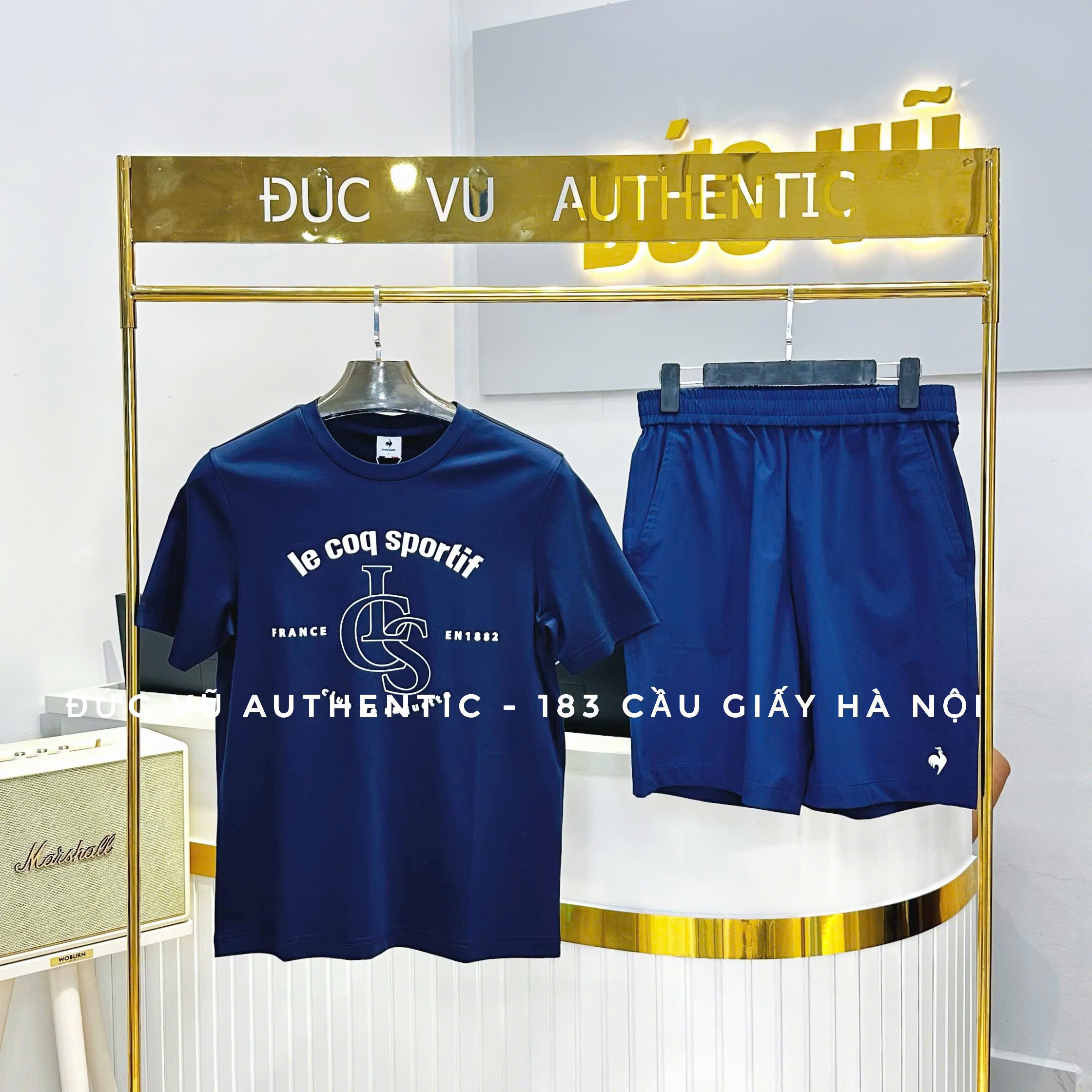 Set Le Coq Sportif logo LCS xanh navy – Áo thun & quần short thể thao nam