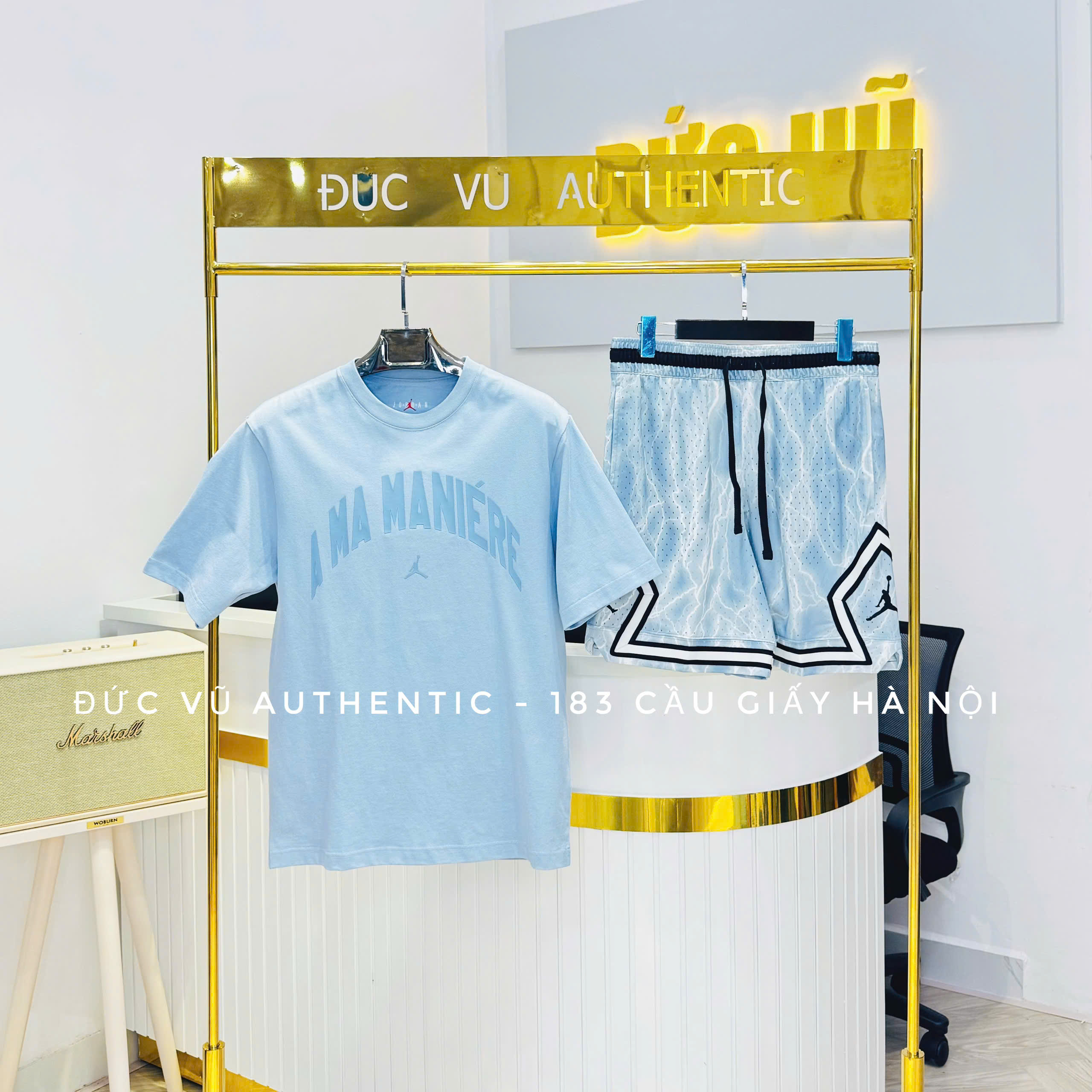 Bộ Jordan x A Ma Maniére Ice Blue – Áo thun phối logo & quần short họa tiết tuyết