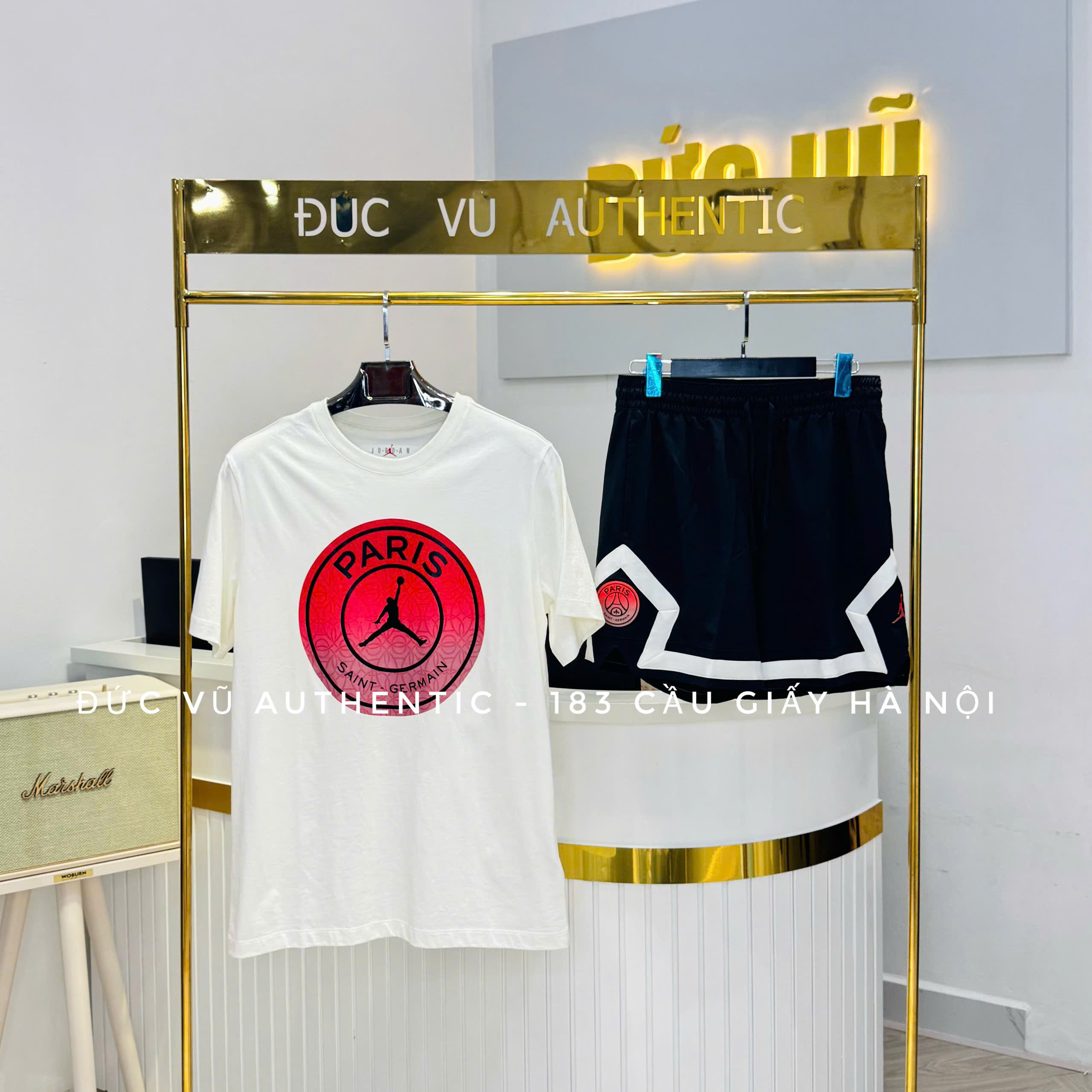 Set thể thao nam Paris Saint-Germain x Jordan phối trắng đen