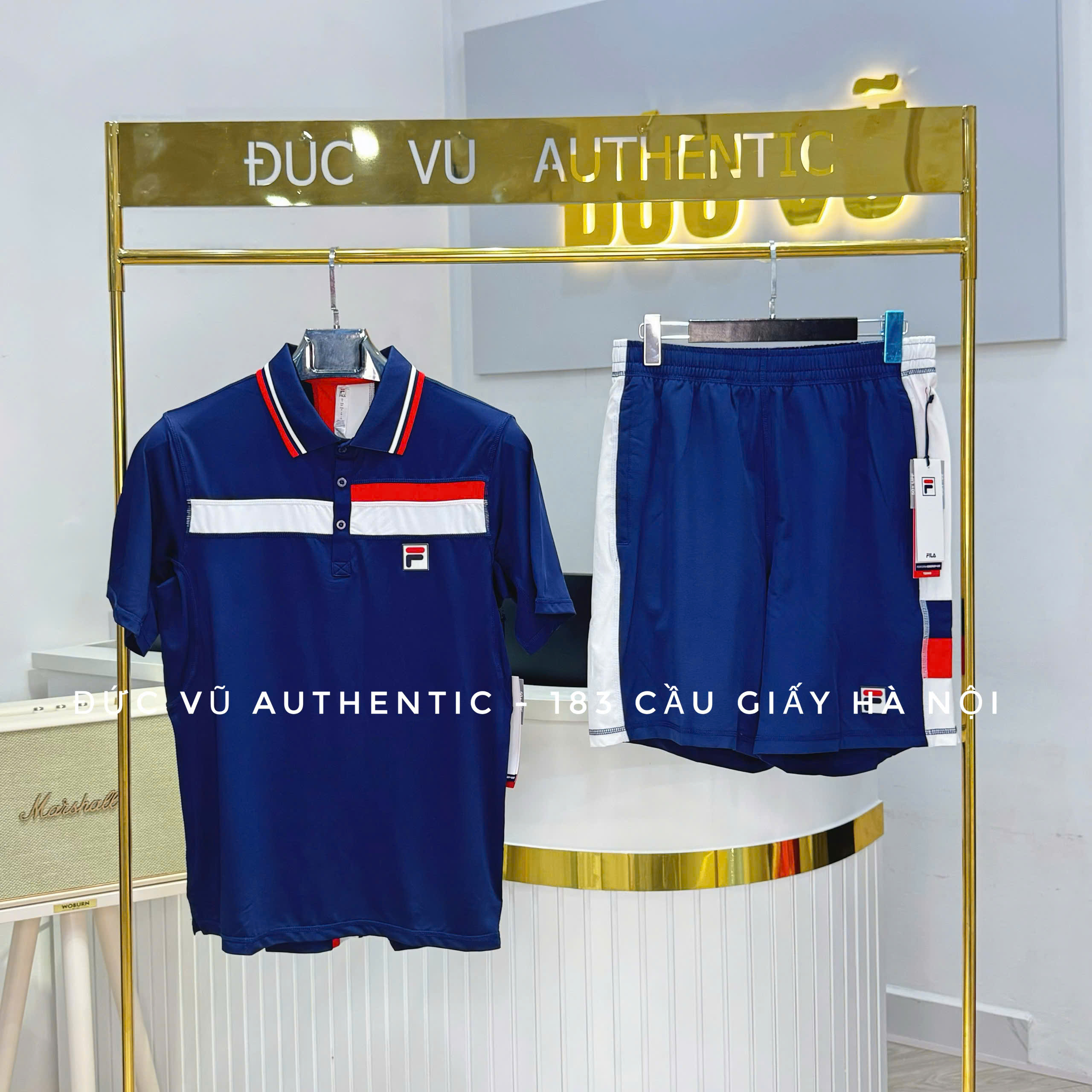 Bộ Fila Polo Thể Thao Nam – Navy Trắng Đỏ Cổ Bẻ