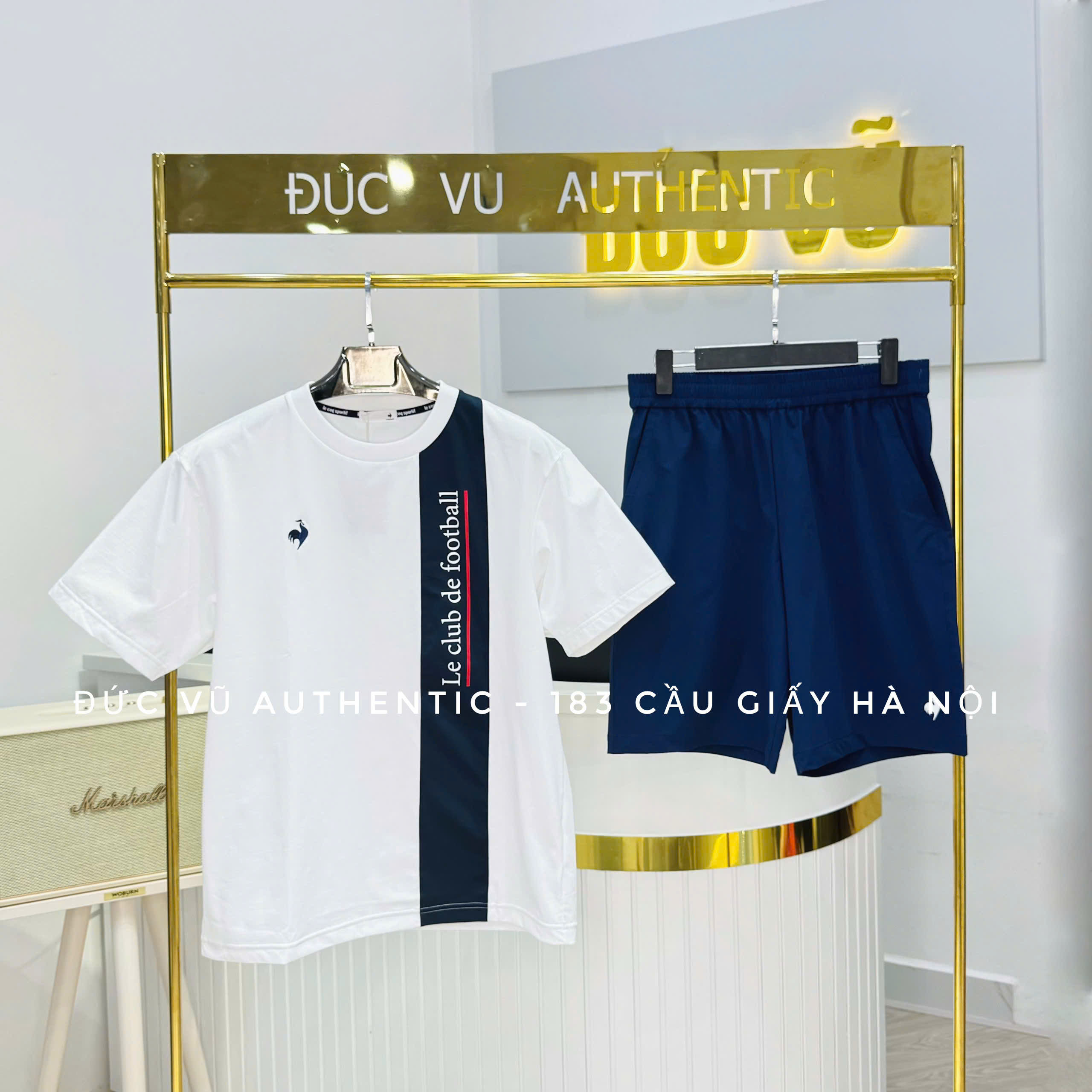 Bộ đồ thể thao nam T-shirt trắng phối sọc & Quần short navy