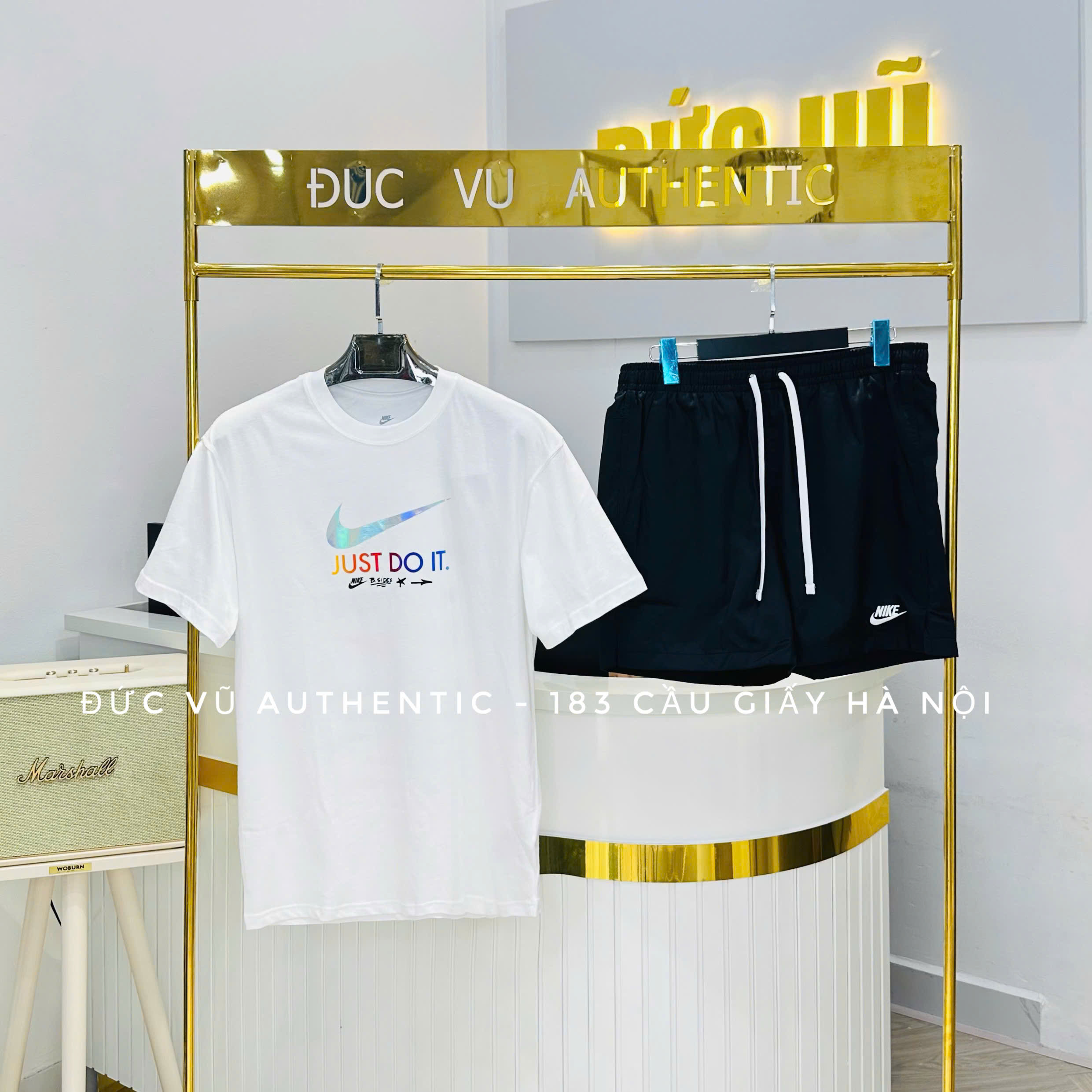 Set Thể Thao Nike "Air Mixtape" Trắng – Đen