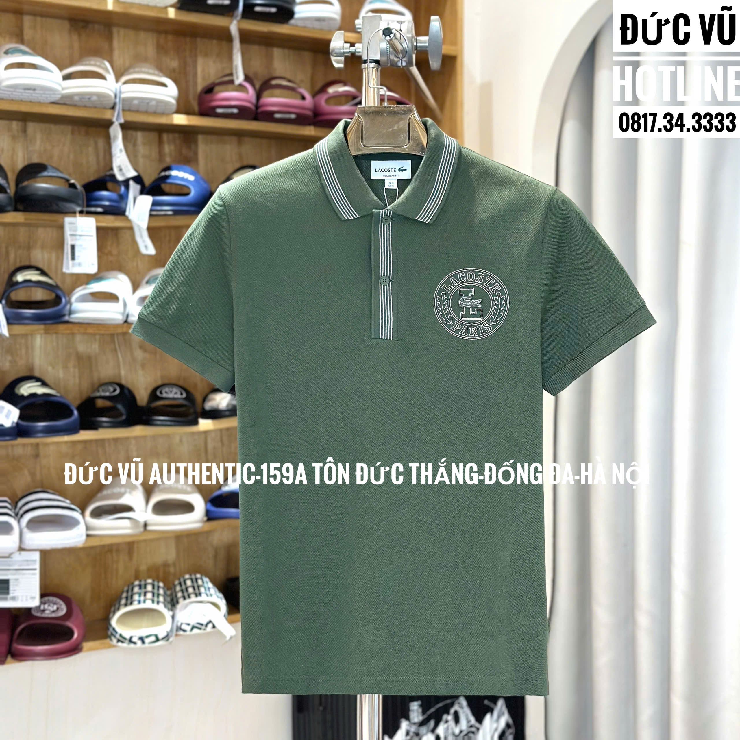 Áo polo nam Lacoste xanh rêu – họa tiết logo tròn Paris thêu nổi