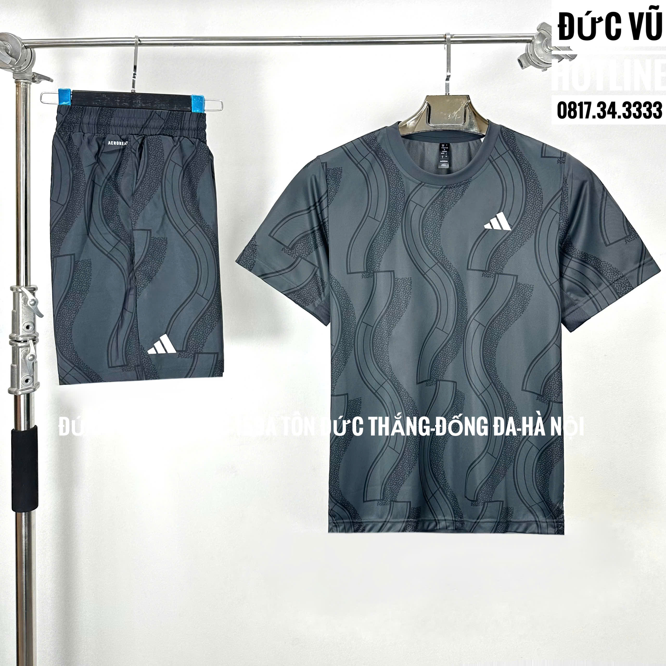 Set thể thao nam Adidas xám họa tiết uốn lượn