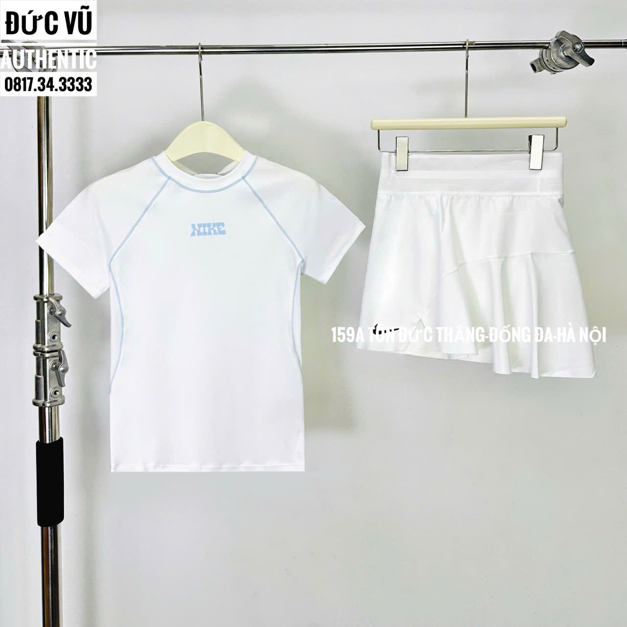 Set thể thao nữ Nike trắng – Áo thun ôm body + chân váy tennis ngắn