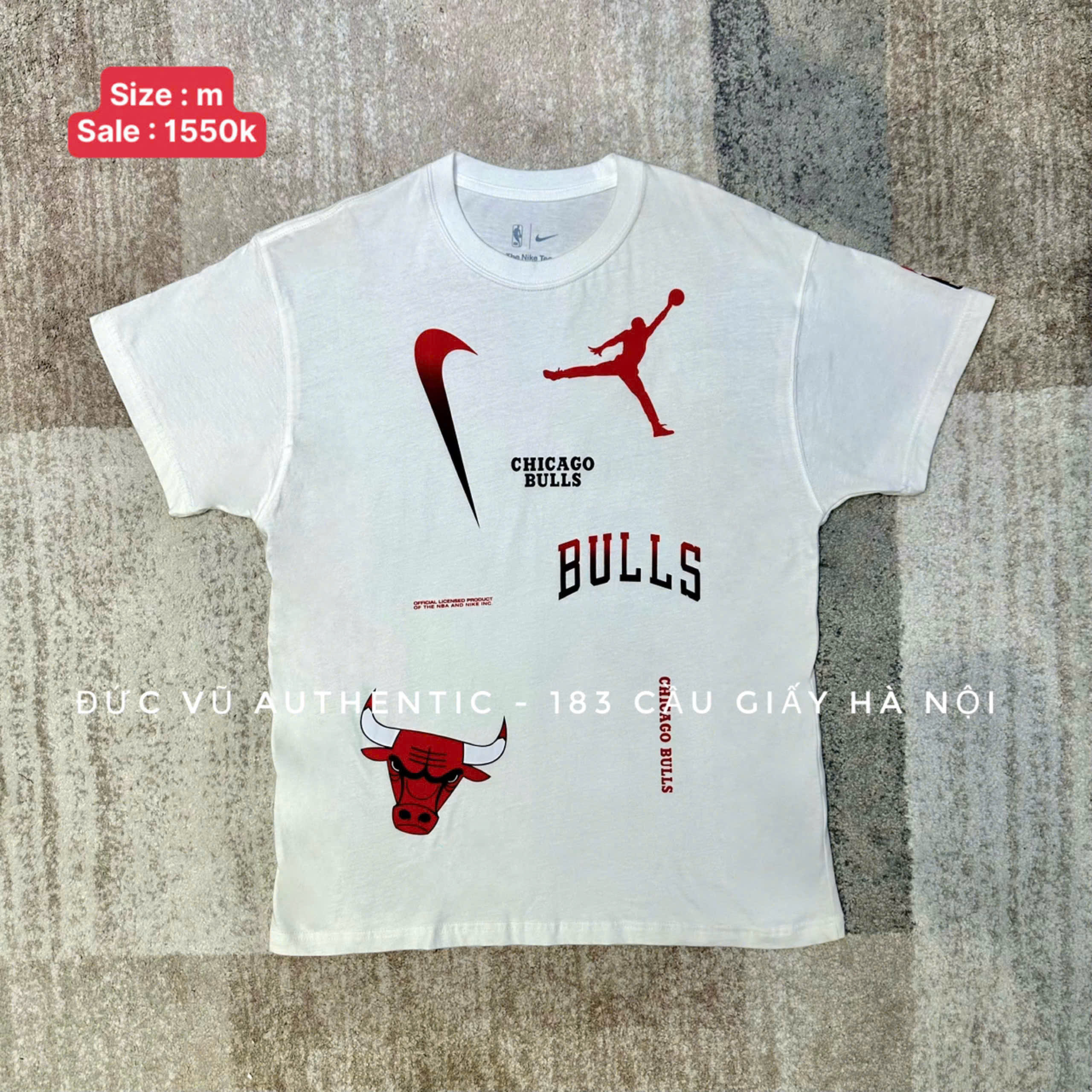 Áo thun Nike Jordan x Chicago Bulls Tee – Trắng logo phối