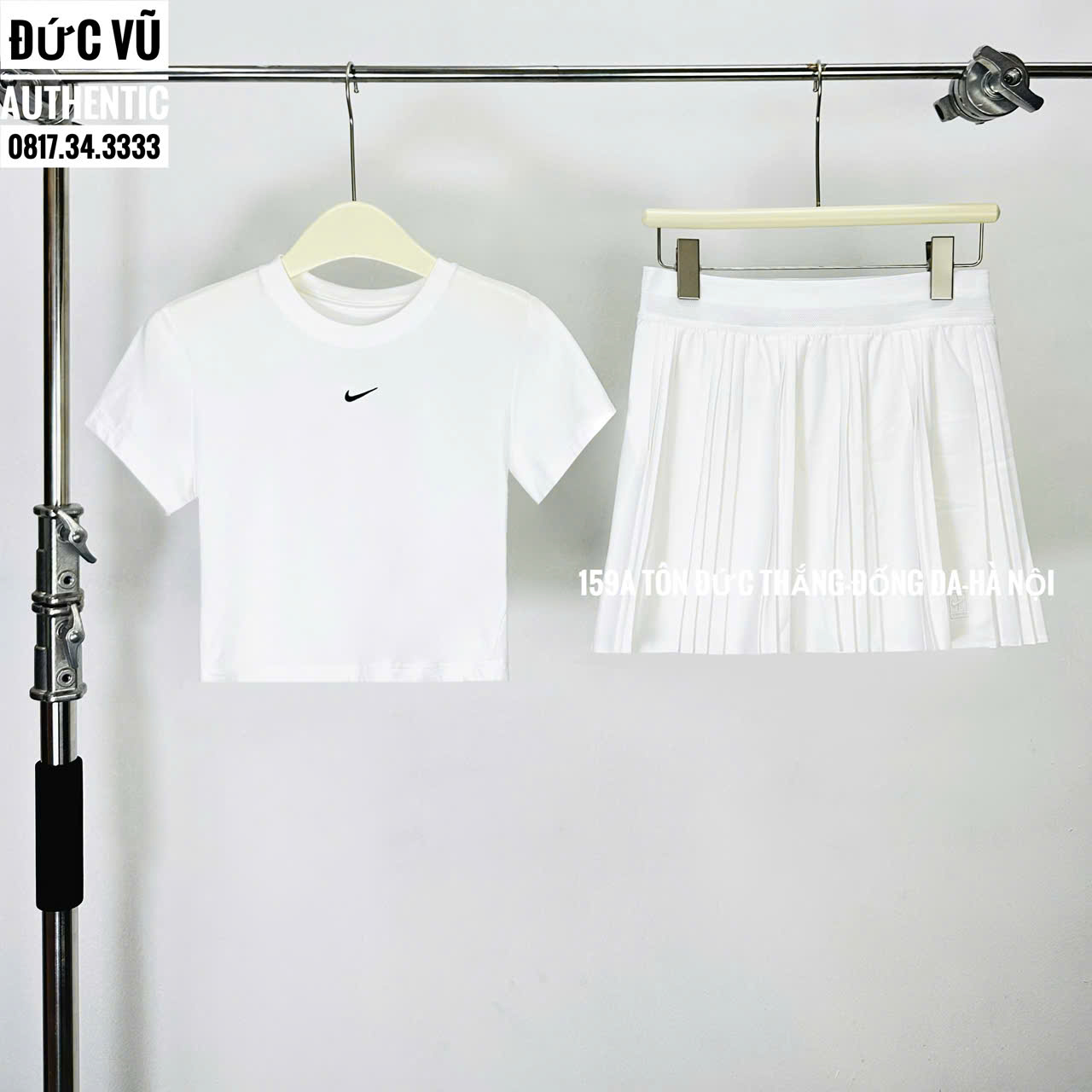 Set Nike All White – Áo Croptop & Chân Váy Tennis Xếp Ly