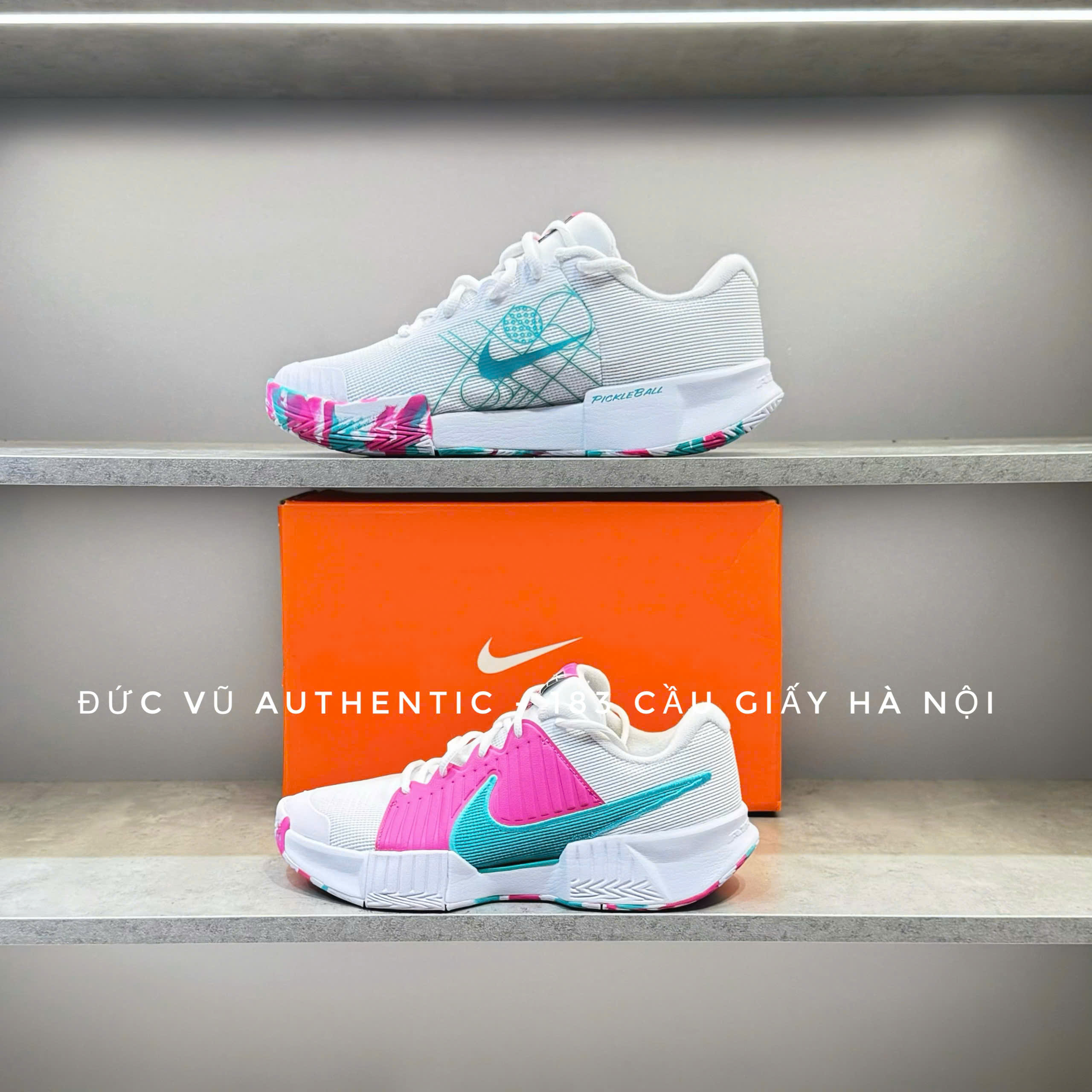 Nike Zoom Challenge Pickleball – White/Teal/Pink