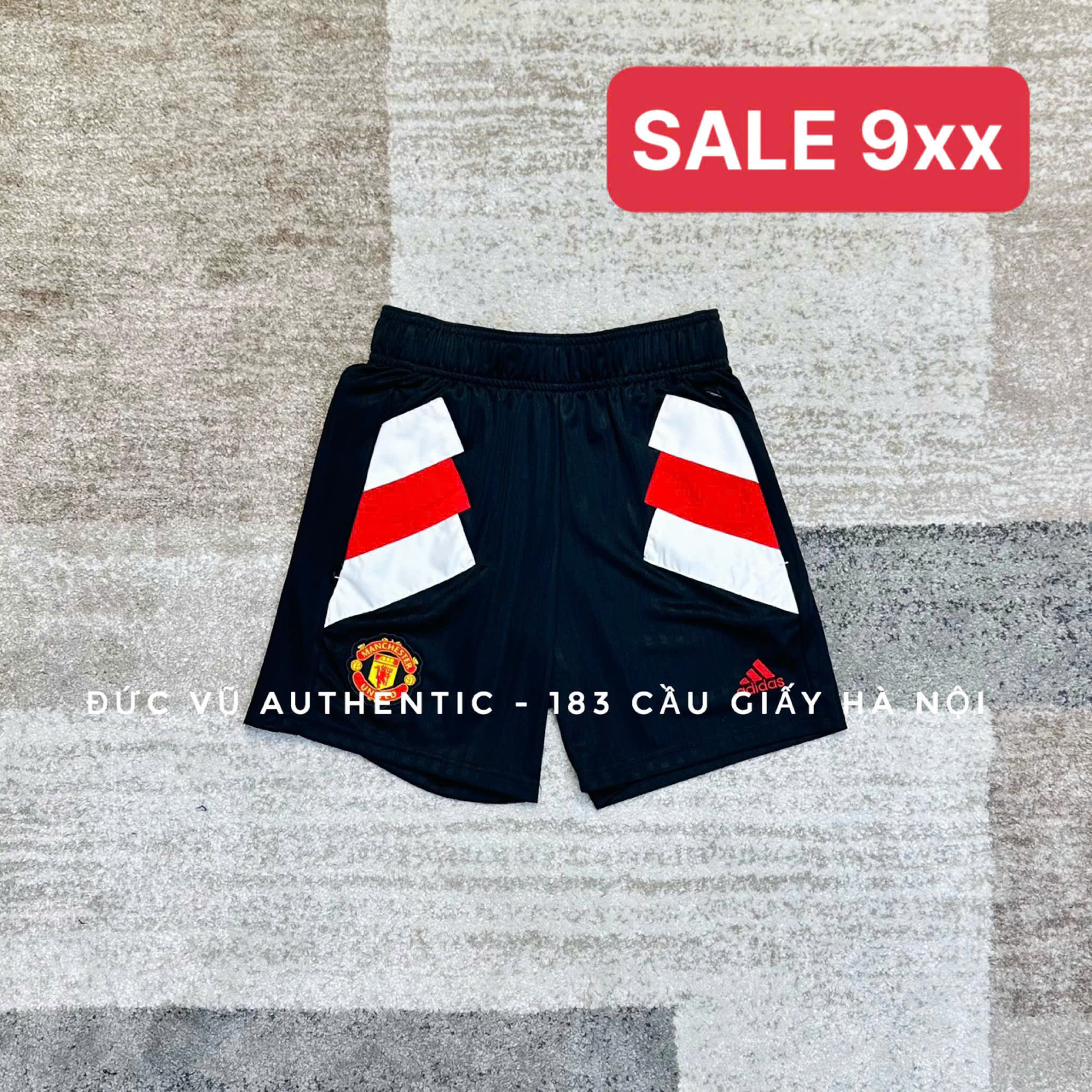 Quần short Adidas x Manchester United Training Shorts – Đen phối đỏ trắng
