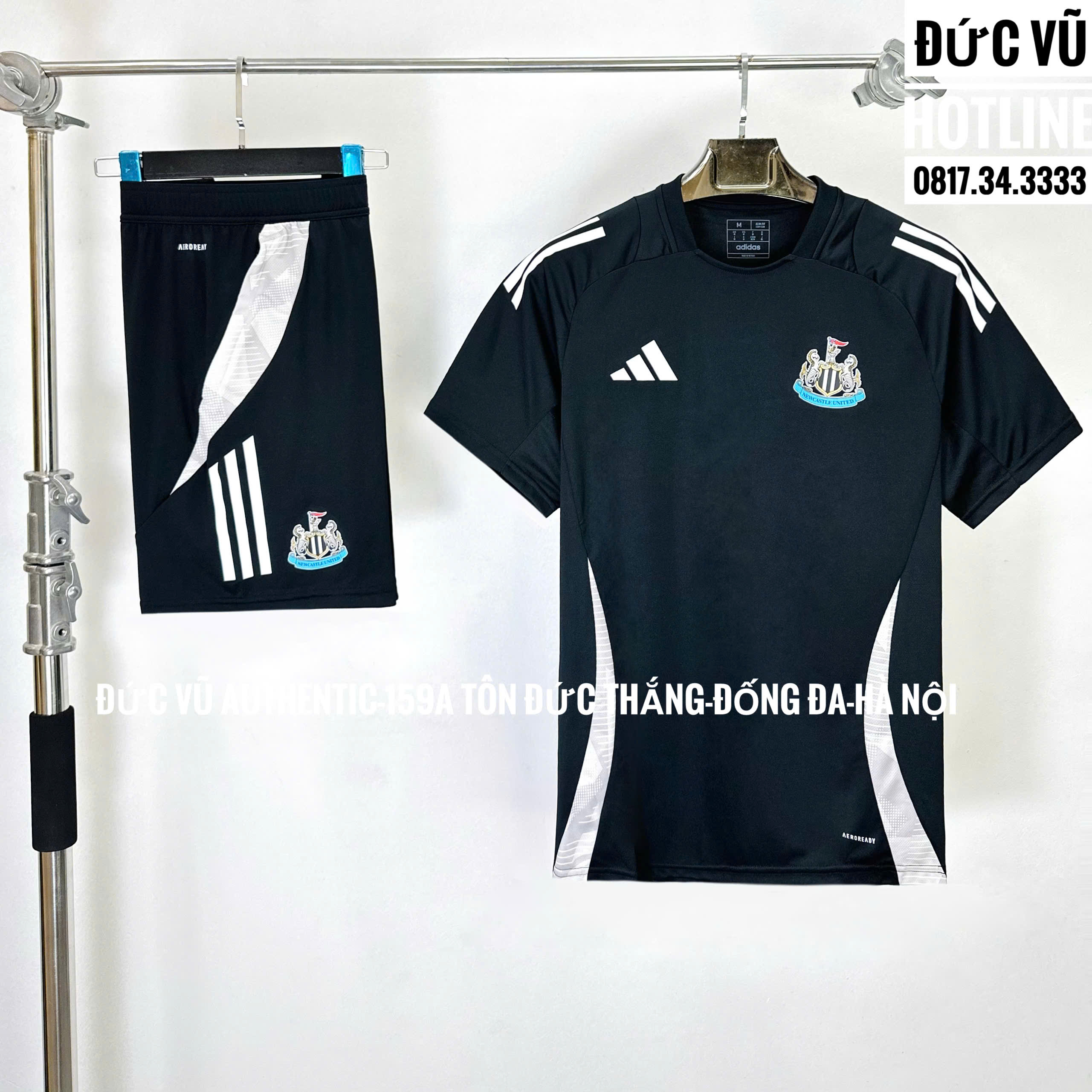 Set thể thao Newcastle United Training 2024 – Màu đen trắng