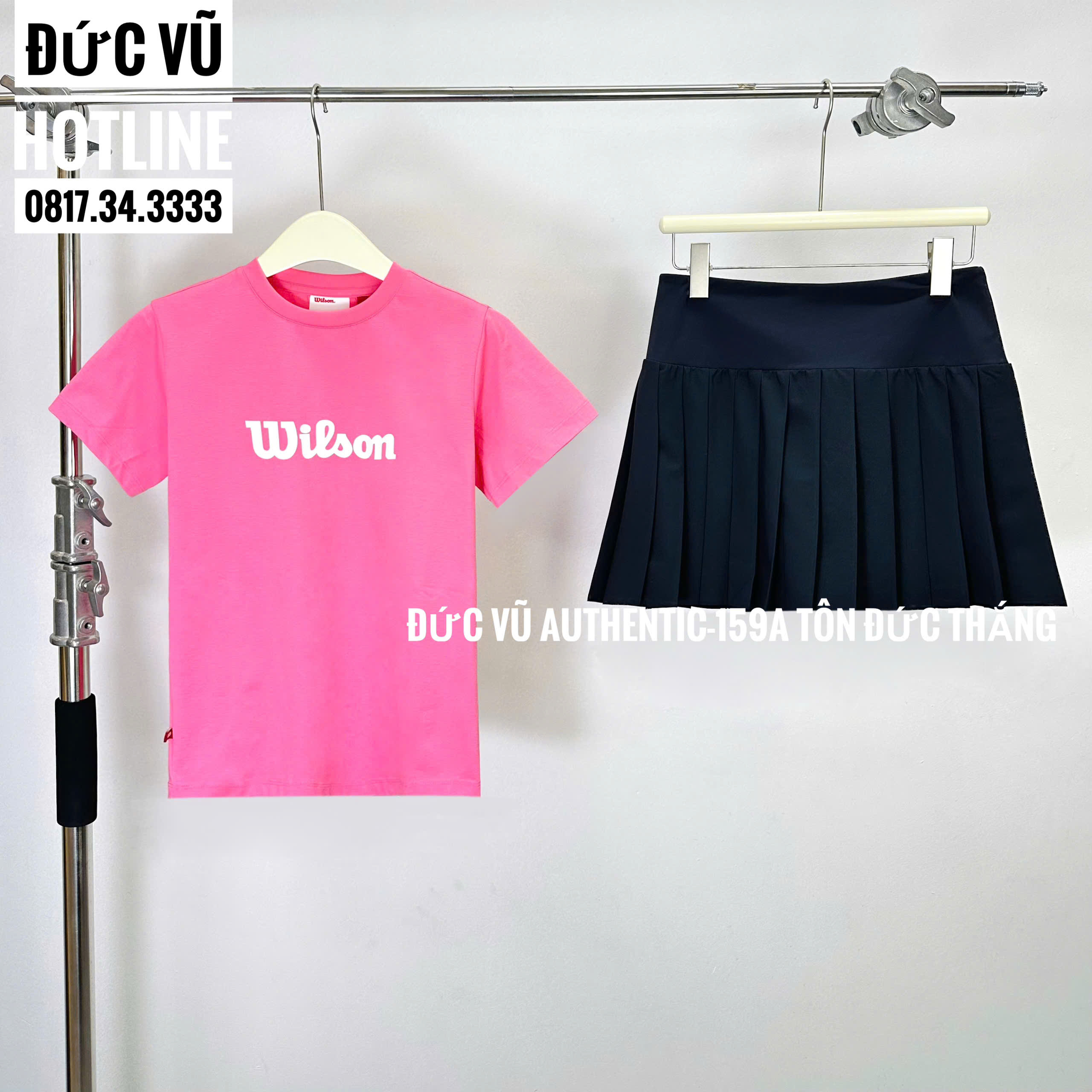Set Áo Thun Wilson Hồng + Váy Tennis Xếp Ly Đen