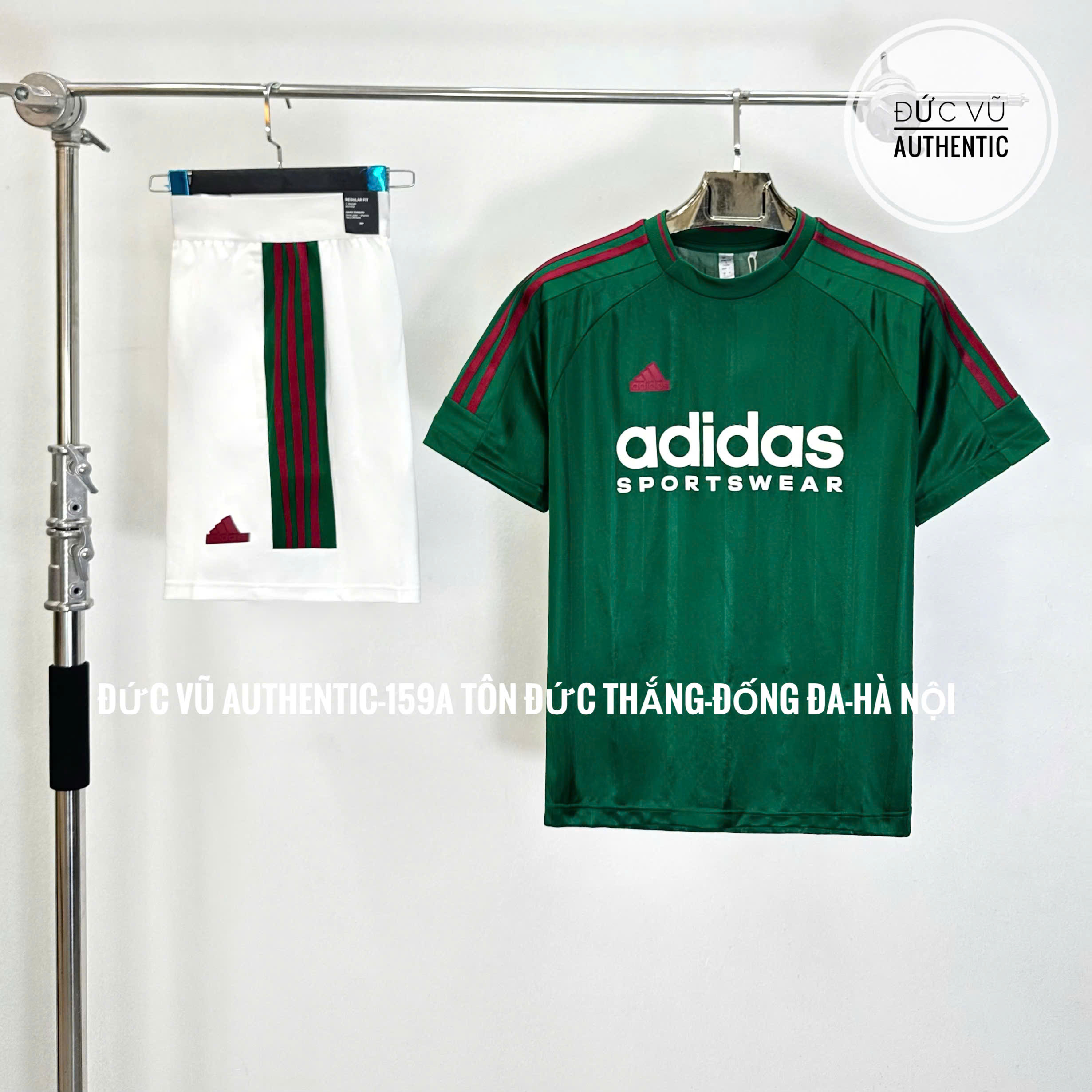 Set thể thao Adidas Sportswear xanh lá phối trắng