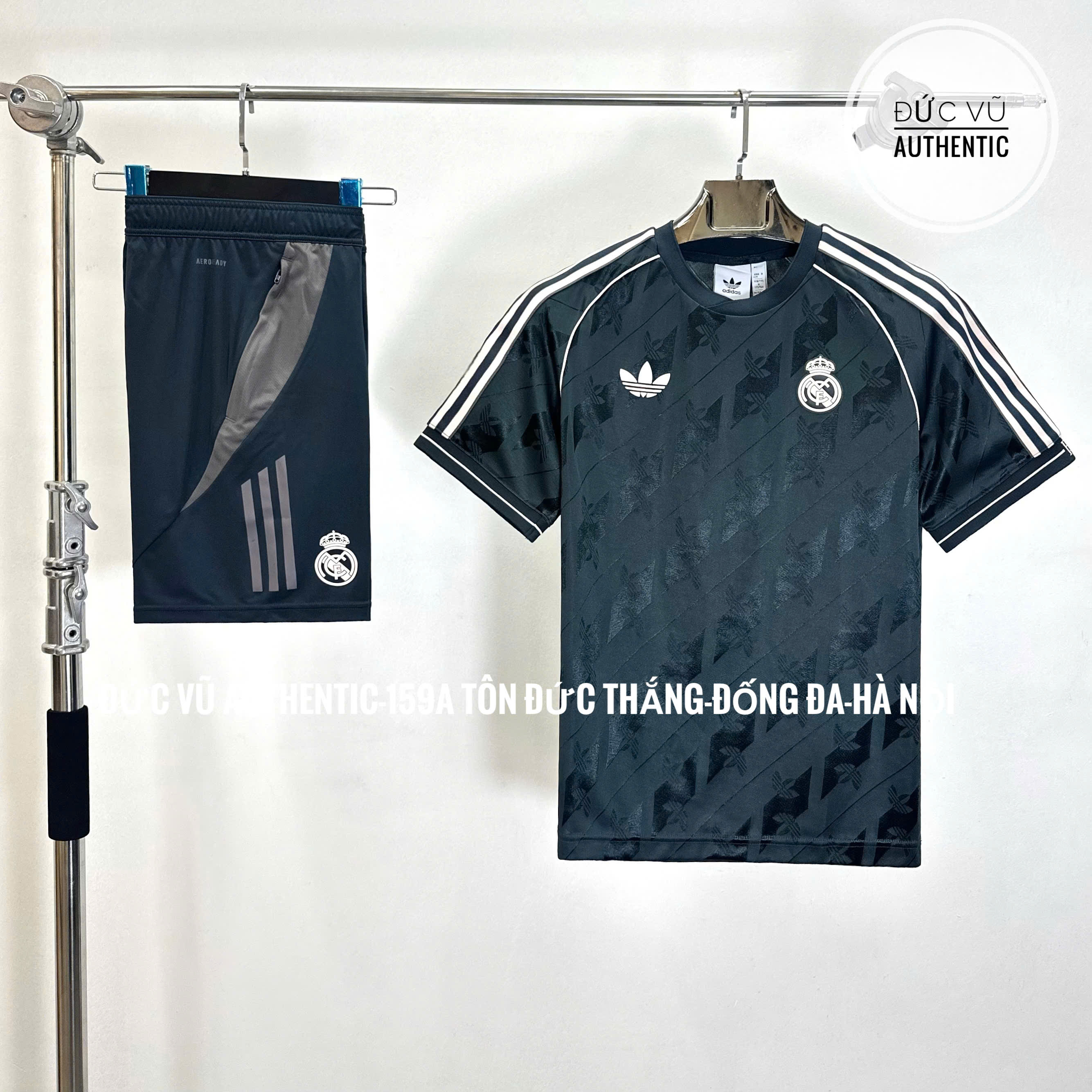 Set thể thao Real Madrid phối Adidas họa tiết chìm