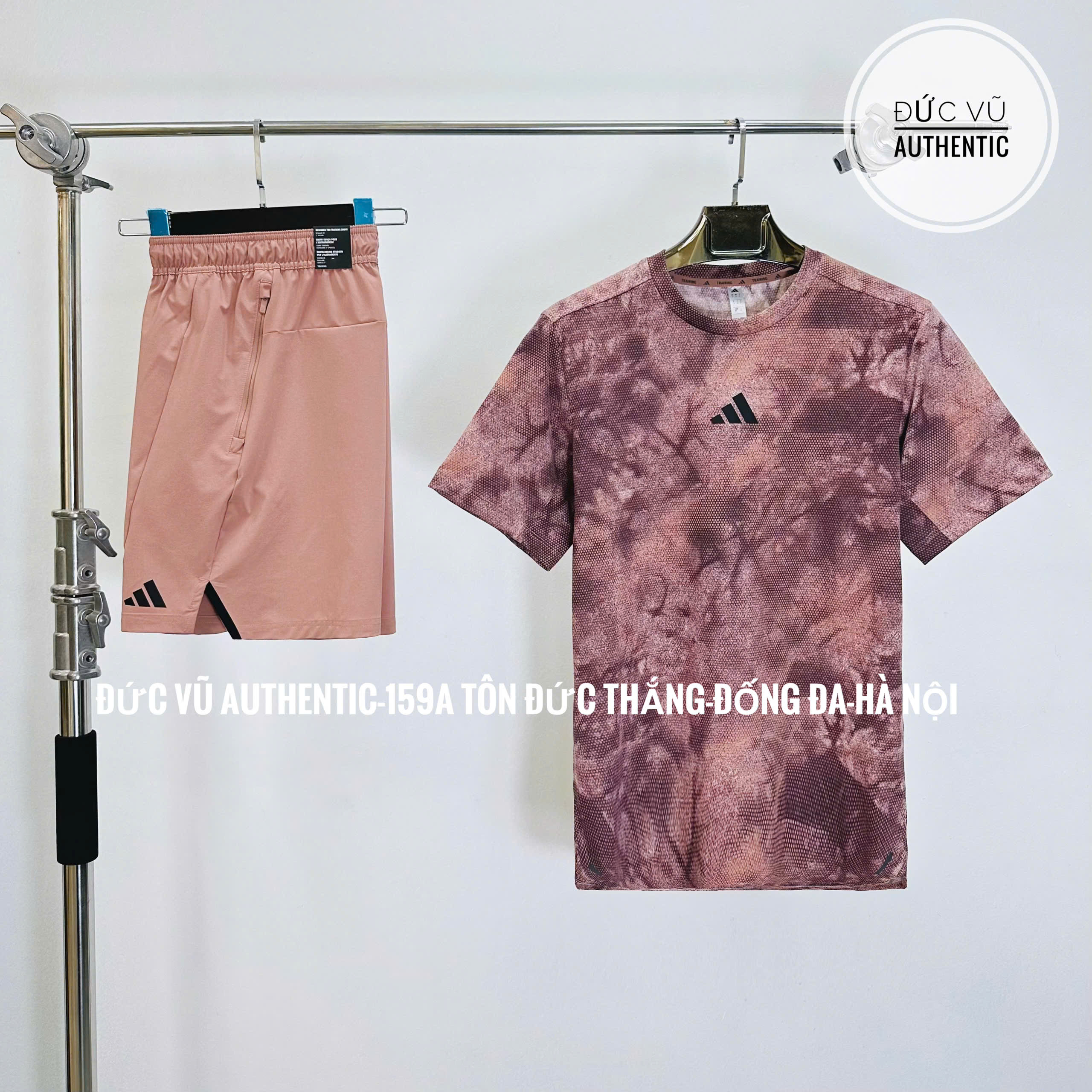 Set thể thao Adidas họa tiết loang tím phối quần hồng
