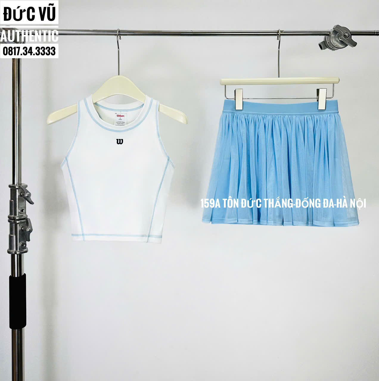 Set váy tennis Wilson trắng phối viền xanh baby