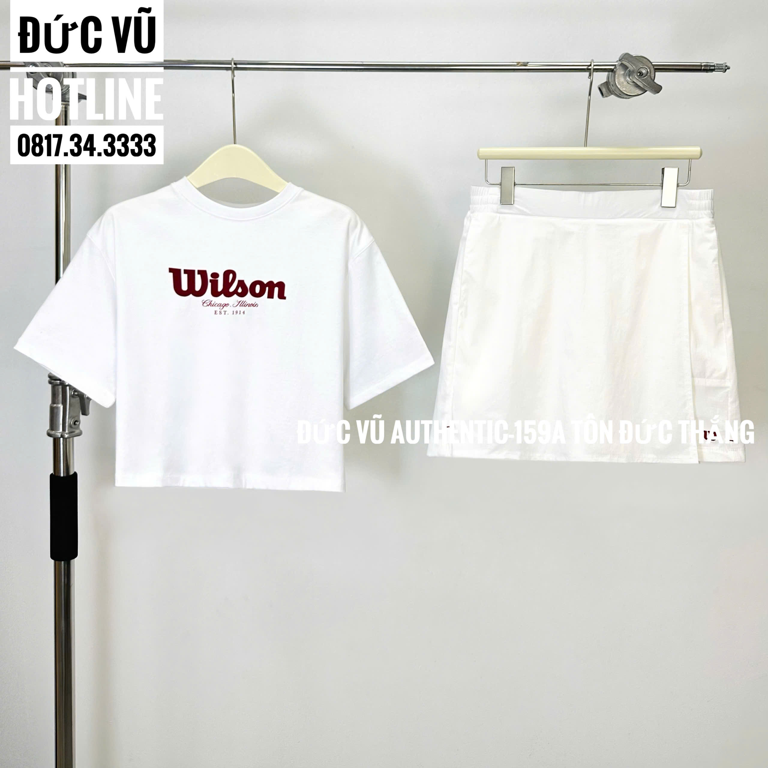 Set thể thao nữ Wilson trắng (áo thun croptop & chân váy tennis)