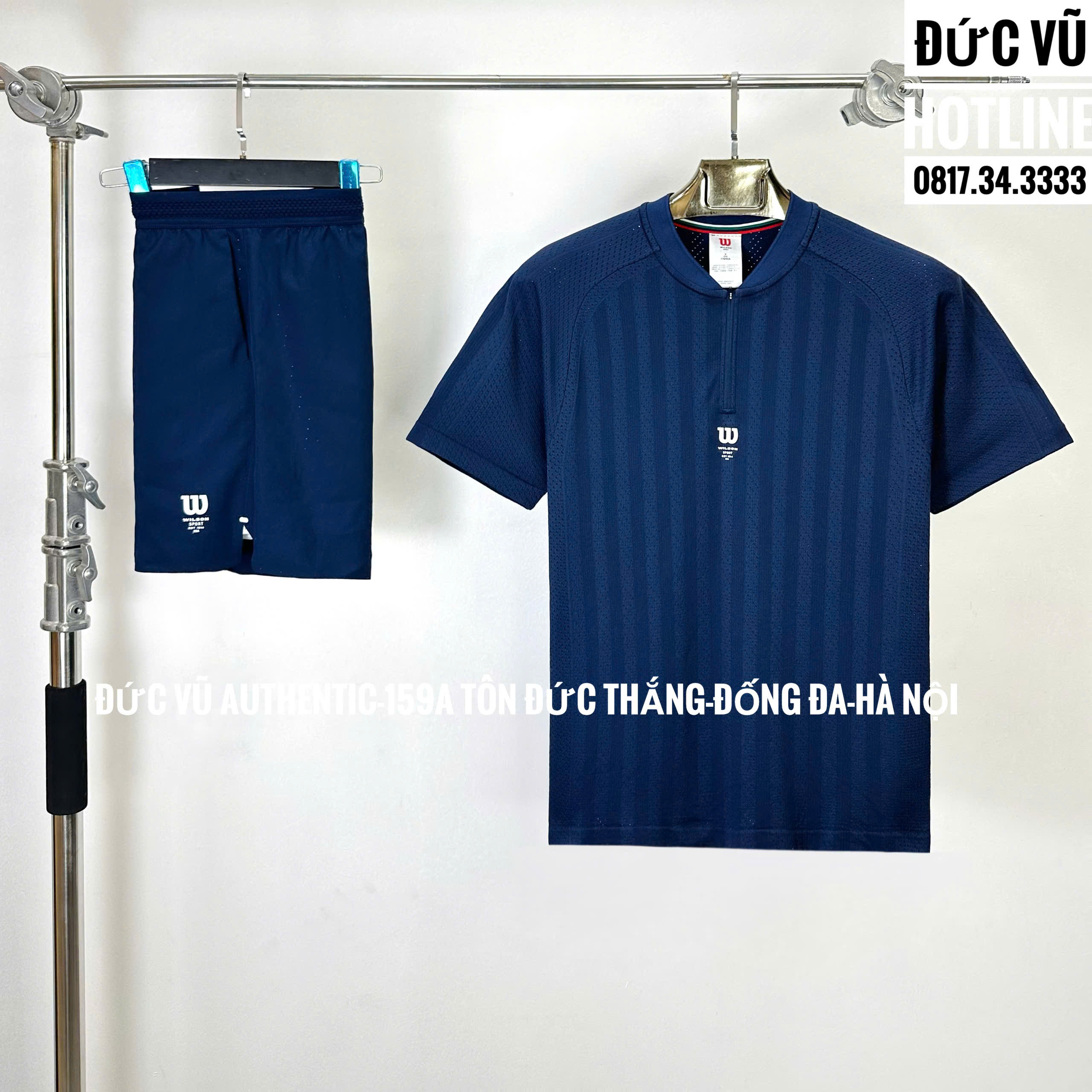 Set thể thao nam Wilson sọc kẻ xanh navy (áo thể thao + quần short)