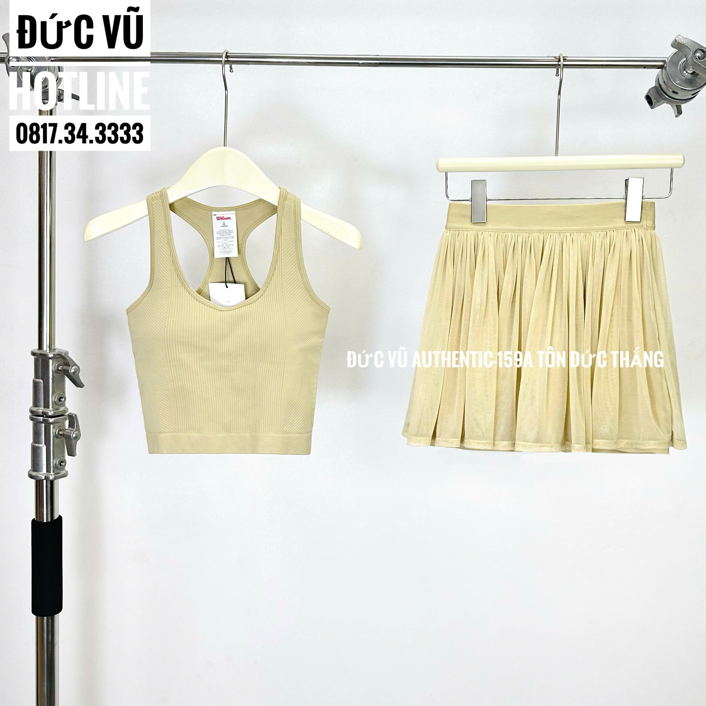 Set thể thao nữ Wilson – Áo bra thể thao phối váy tennis xếp ly