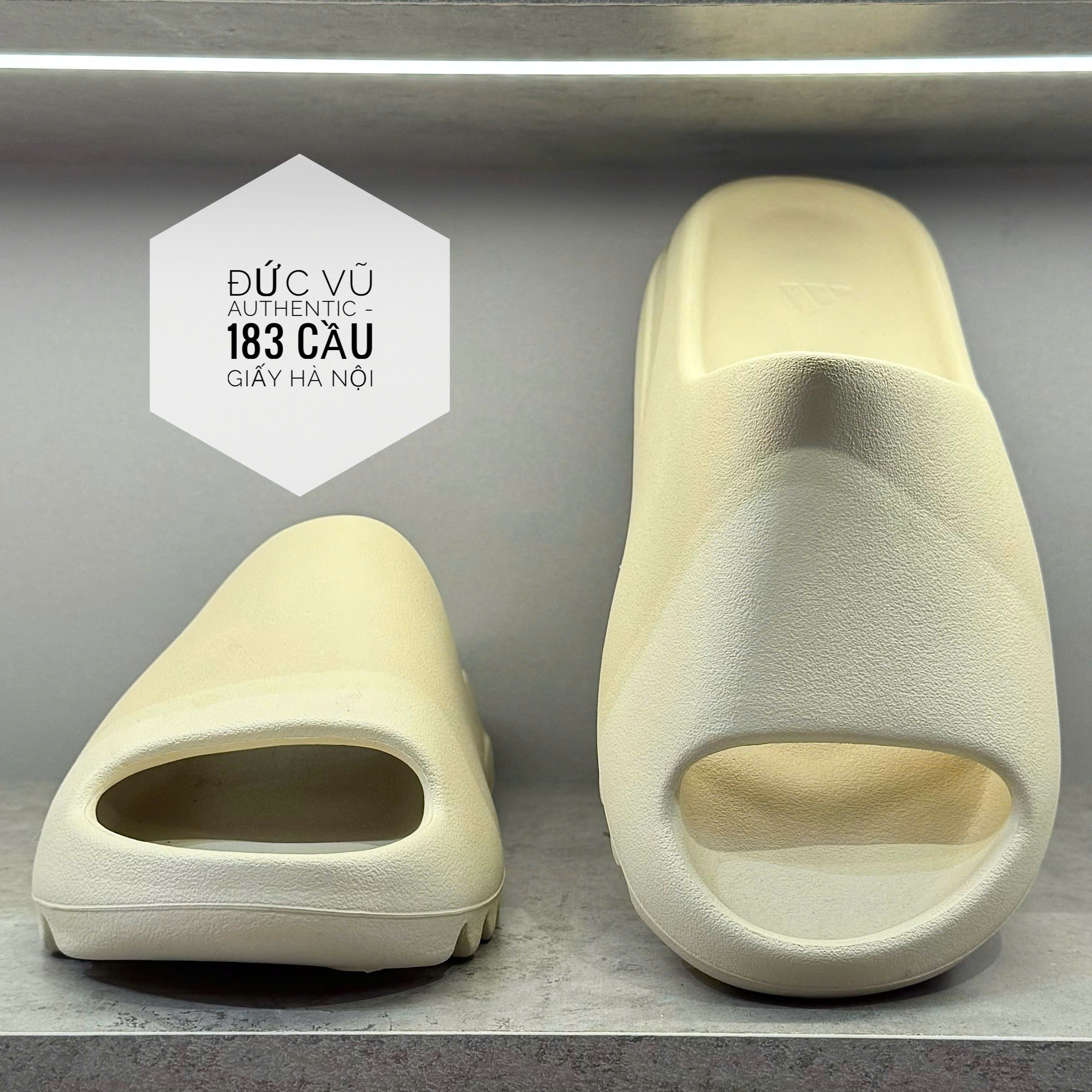 Dép Adidas nguyên khối màu kem (beige)