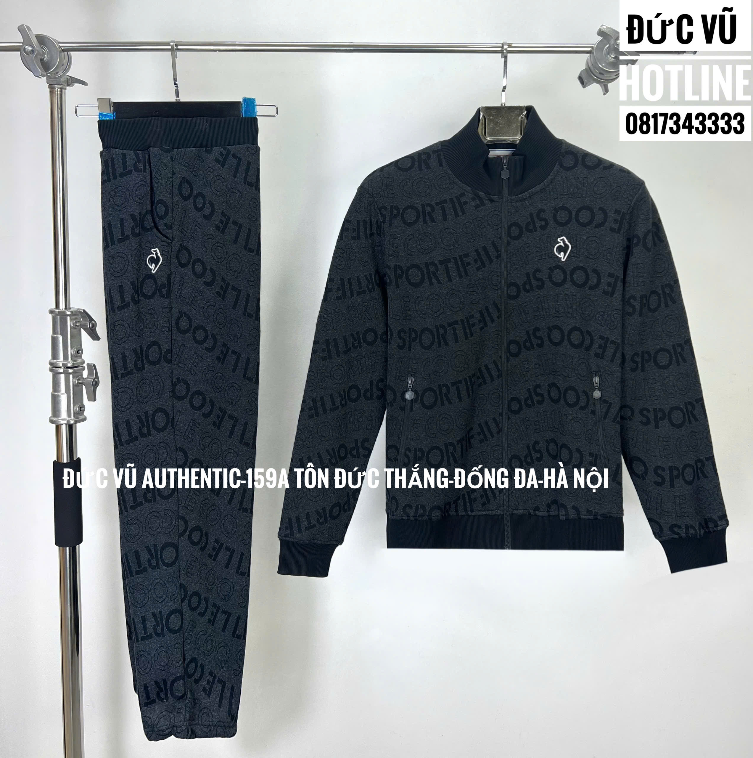 Bộ nỉ Le Coq Sportif họa tiết chữ toàn thân màu xám – đen