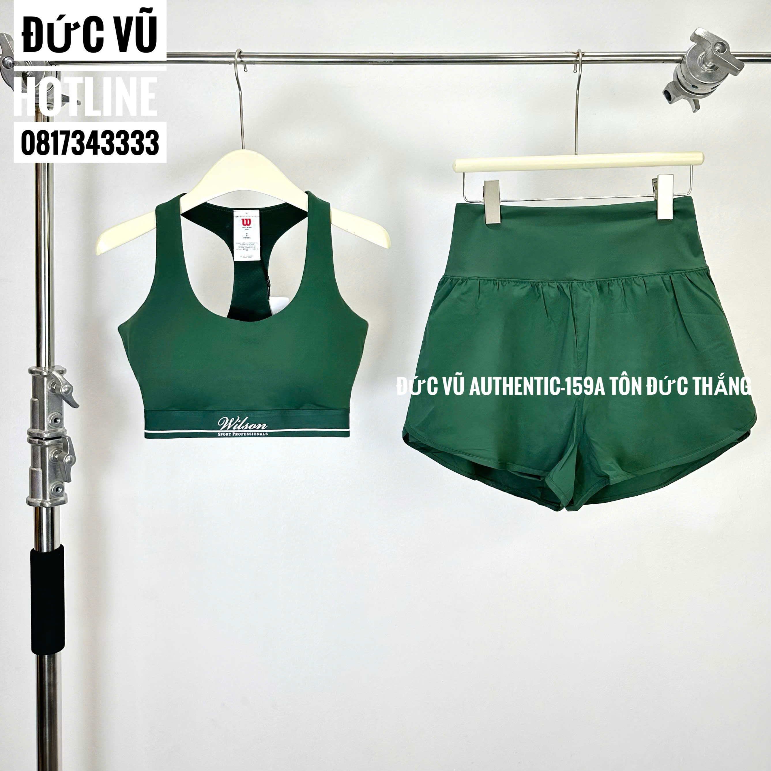 Bộ đồ thể thao nữ Wilson xanh rêu (áo bra & quần short)