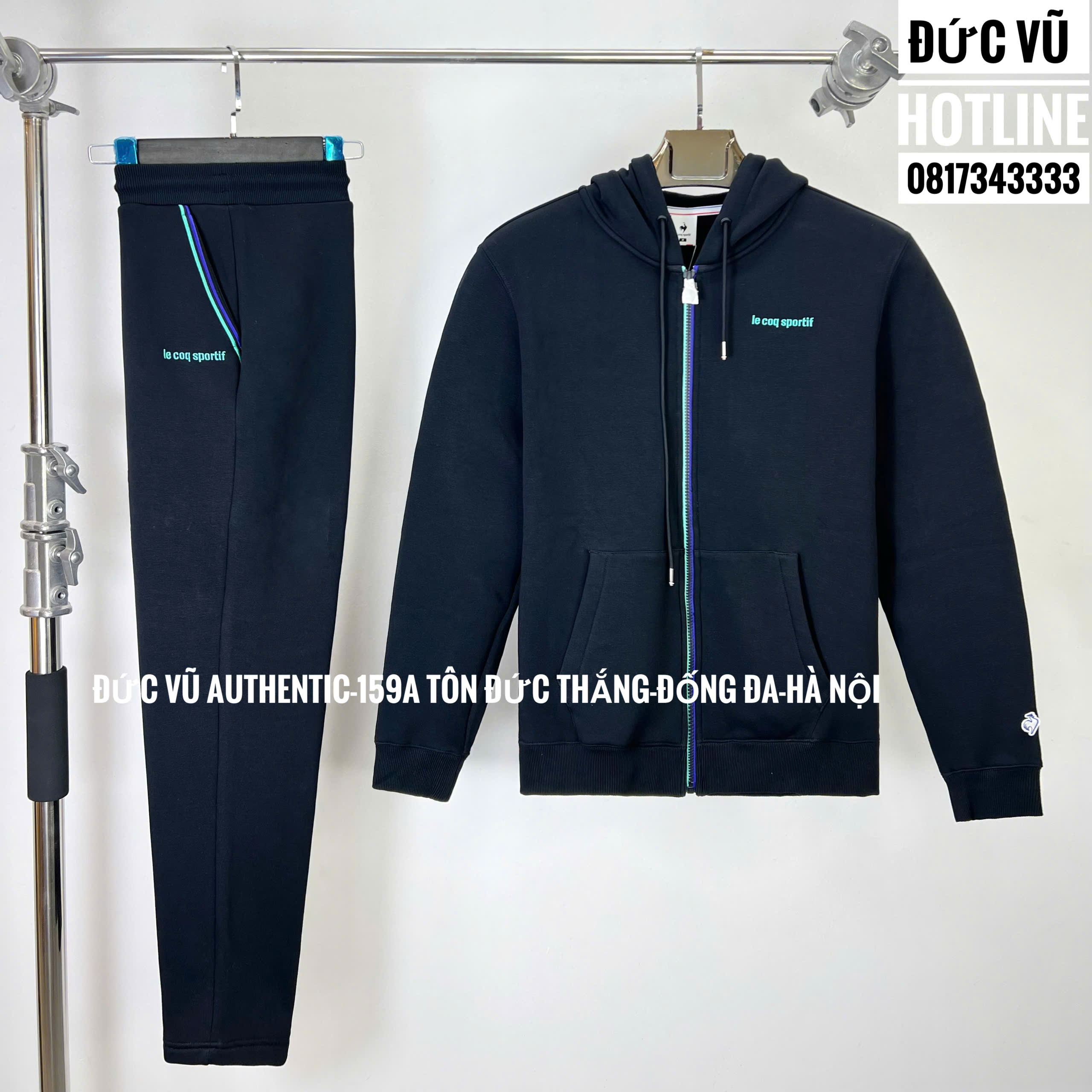 Bộ nỉ Le Coq Sportif đen viền xanh phối dây kéo