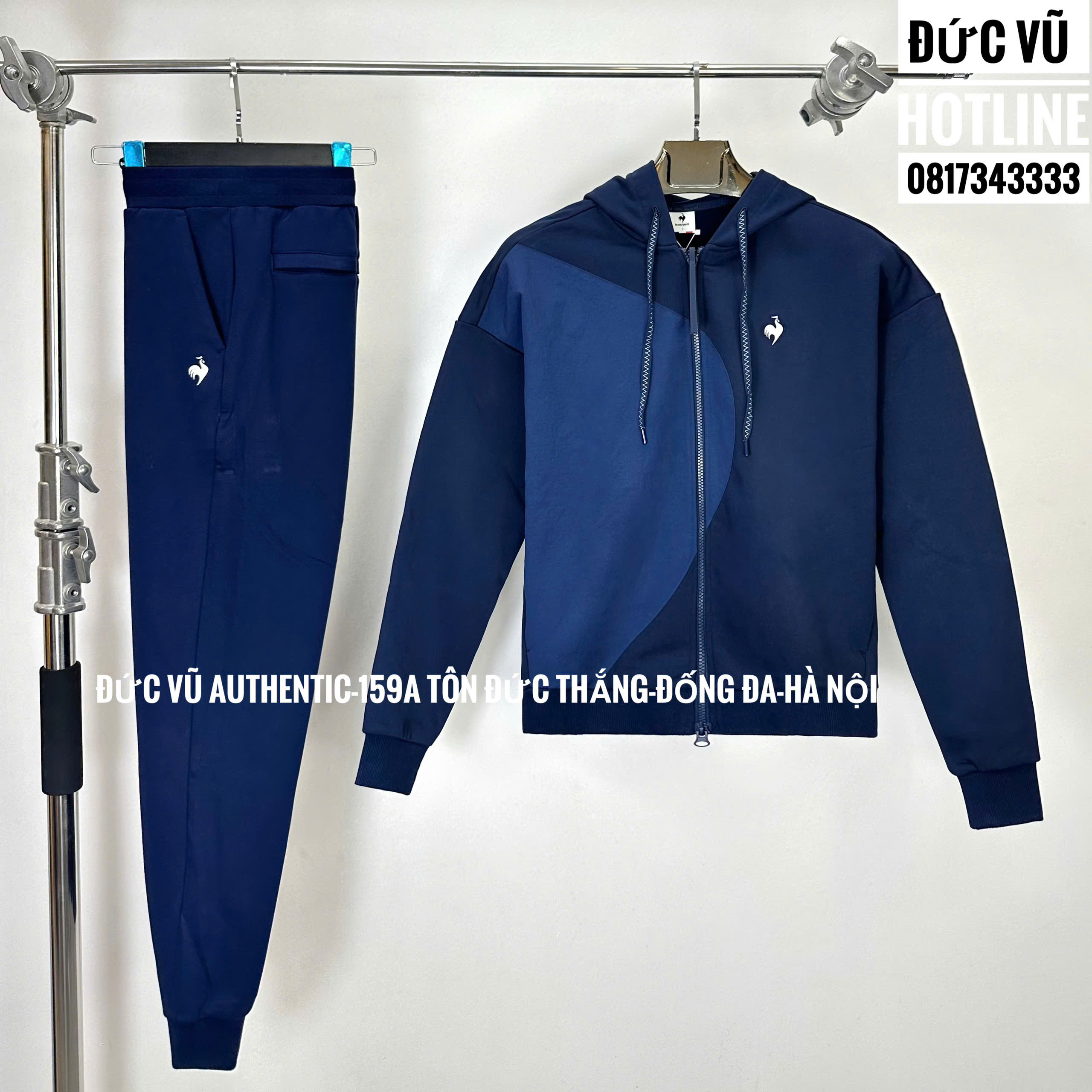 Bộ nỉ Le Coq Sportif màu xanh navy phối đậm nhạt