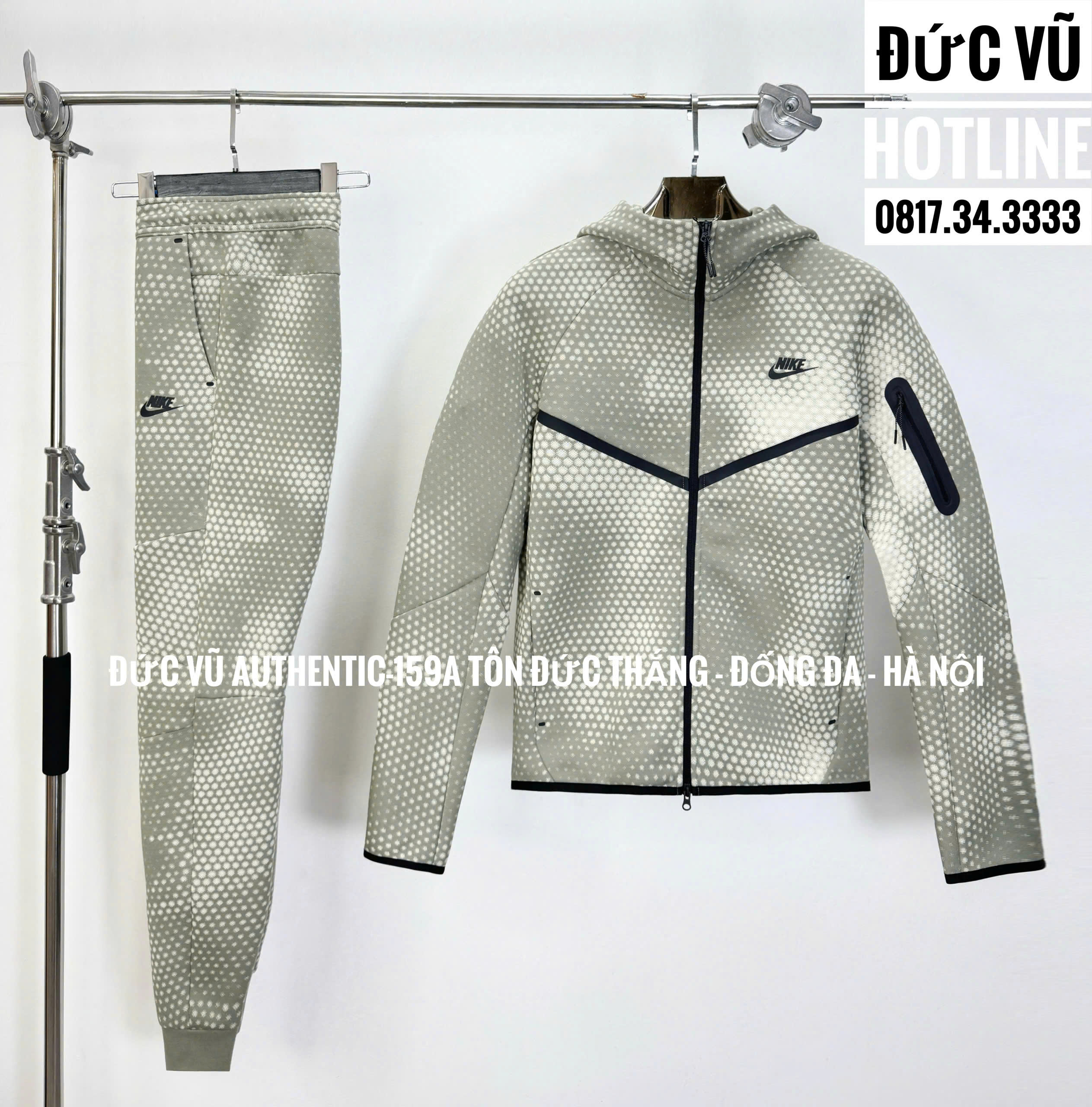 Nike Tech Fleece Windrunner Reflective Set